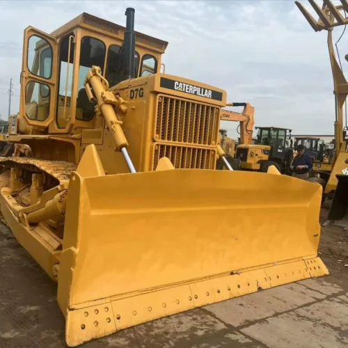 D7G Caterpillar Crawler Heavy Duty Bulldozer 001 D7G Caterpillar Crawler Heavy Duty Bulldozer