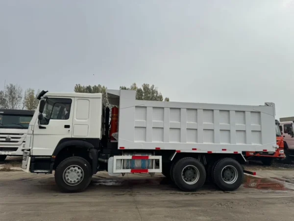 Howo Sinotruk Dump Truck 02 6x4 Howo Sinotruk Dump Truck