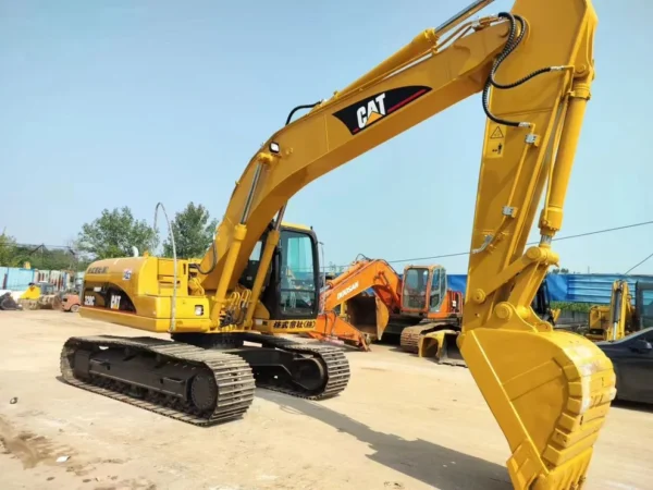 Outlet Crawler Excavator Caterpillar CAT320C
